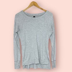 YOGALICIOUS  LONG SLEEVE FLOW TOP WITH SIDE SLITS